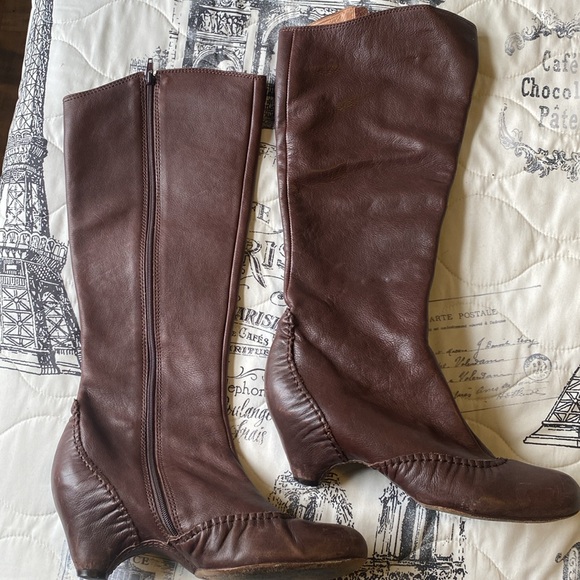 Corso Como Brown Leather handmade in Brazil boots - Picture 10 of 10